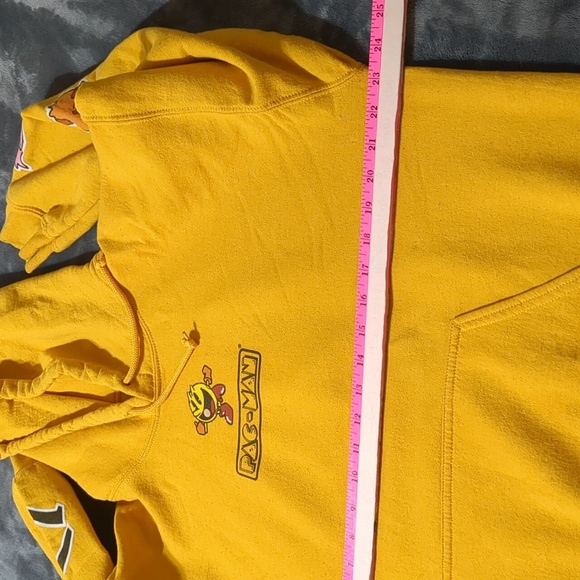 PAC-MAN Hoodie Mens Yellow Ghosts On Sleeve Pullover Hoodie size Large - Picture 6 of 7